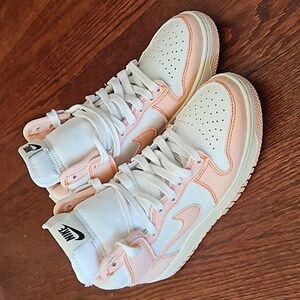 Women's Nike Dunk High 1985 'Arctic Orange